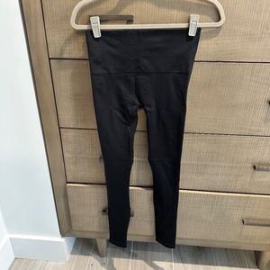 Soma Seamless Leggings Size M